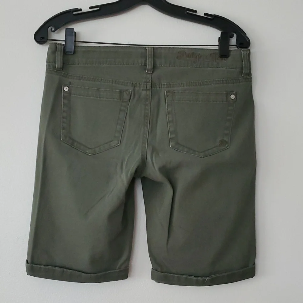3/$15 Indigo Rein long shorts sz 7 - Picture 5 of 5